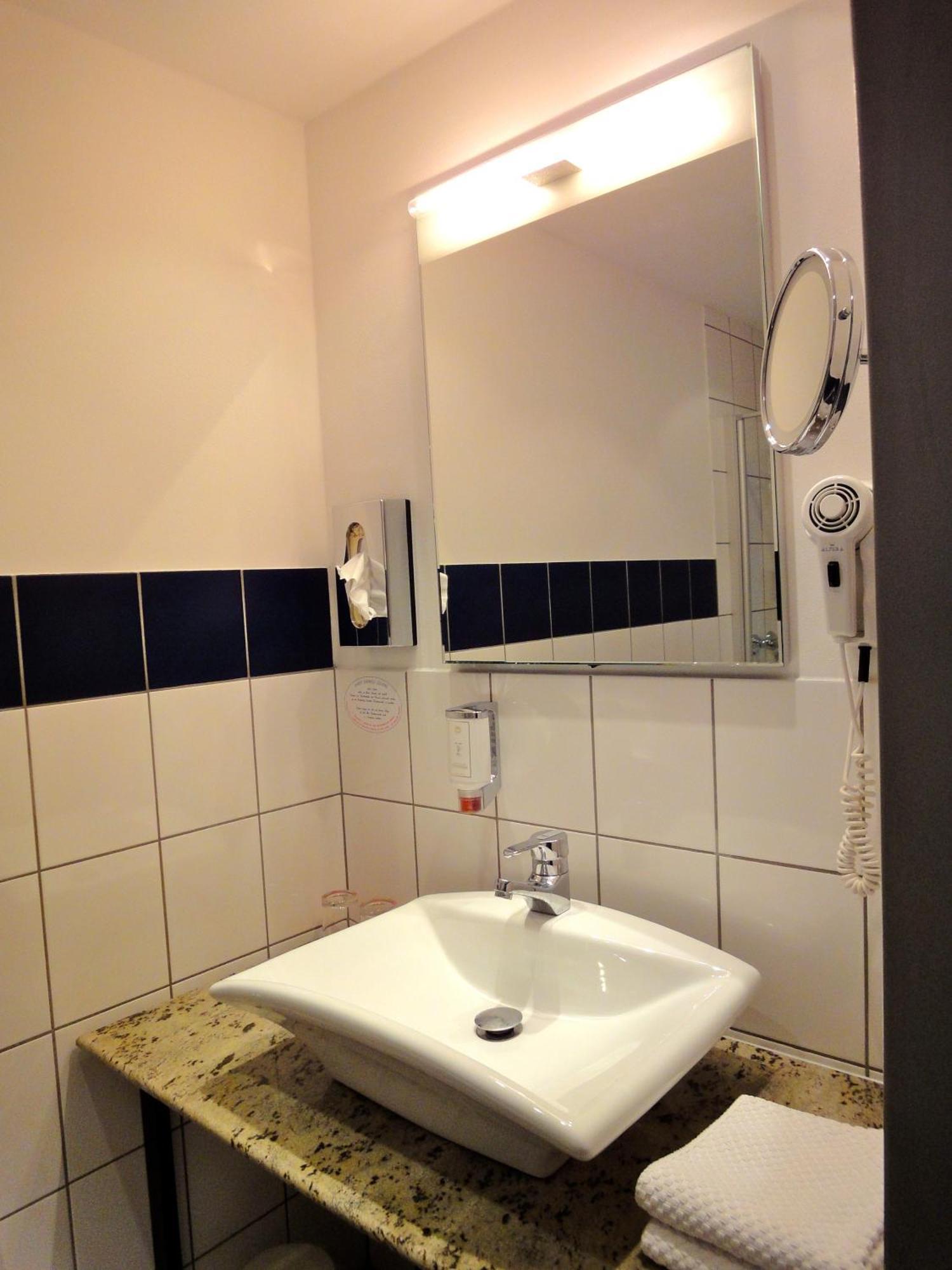 Hotel Scheidberg Wallerfangen Kültér fotó